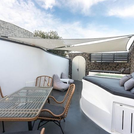 Sun Naam Home Santorini With Heated Jacuzzi Karterados  Esterno foto
