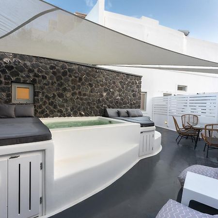 Sun Naam Home Santorini With Heated Jacuzzi Karterados  Esterno foto