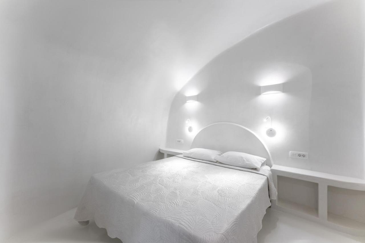 Sun Naam Home Santorini With Heated Jacuzzi Karterados  Esterno foto